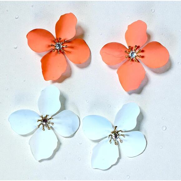 C&C California Jewelry - C&C California Set of 2 Flower Earrings Pierced Orange & White